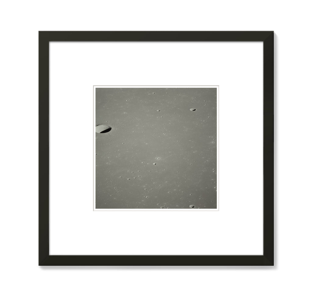 Apollo 17 – Cratered Moon