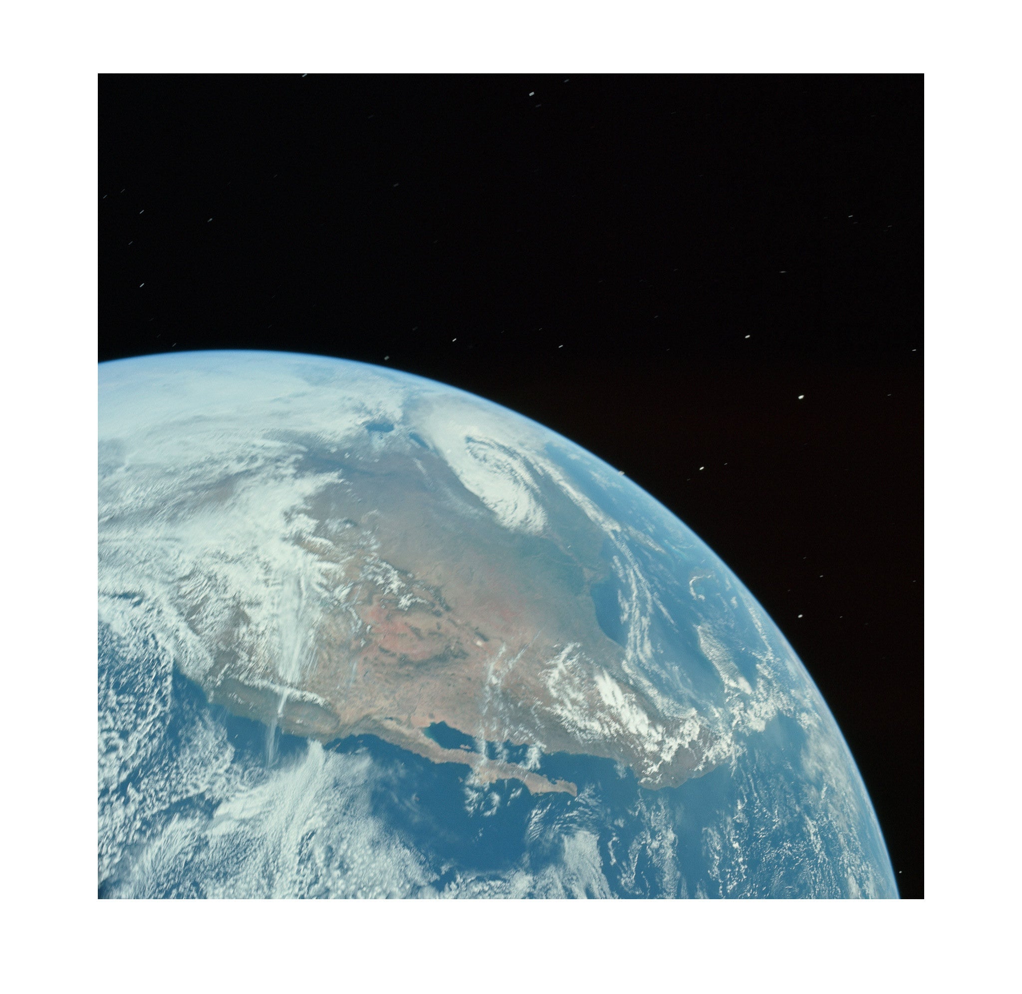 Apollo 16 – Earth