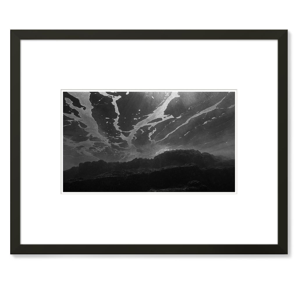 Wayne Levin – Sea Foam over Ledge