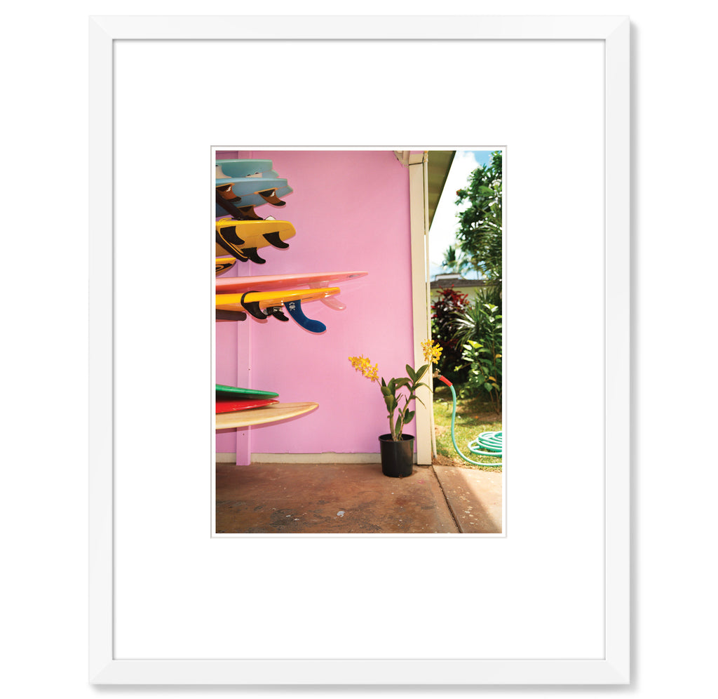 Dewey Nicks – Pink Wall