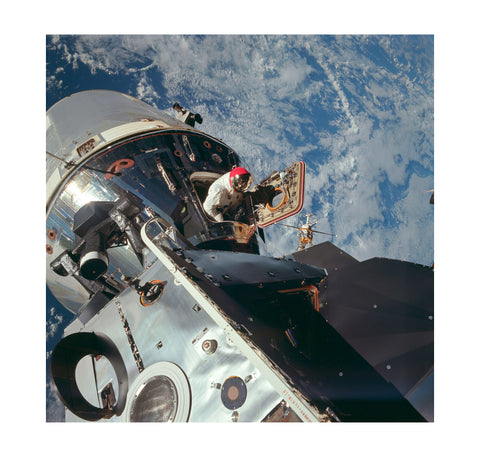 Apollo 9 – Open Hatch