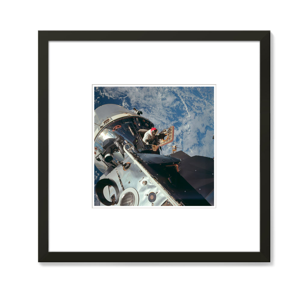 Apollo 9 – Open Hatch